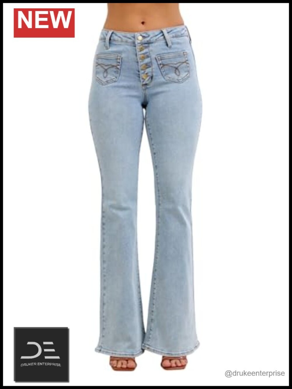 Mid Rise Flare Leg Jeans with Patch Pockets